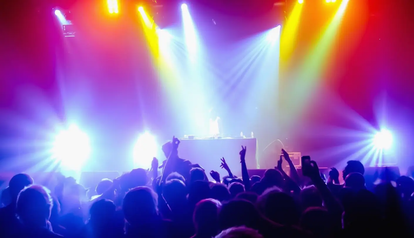 Six Mistakes to Avoid When Filming a Concert or Festival Stage
